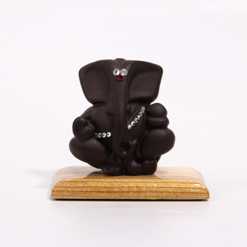 Brown Colour Diamond studs Ganesha Idol
