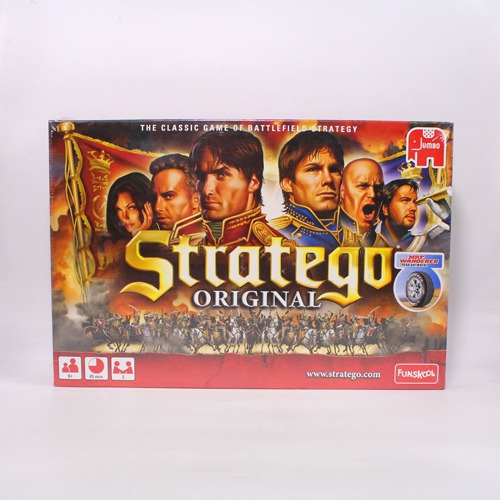 Stratego, Strategy Board Game, The classic game of battlefeild strategy,
