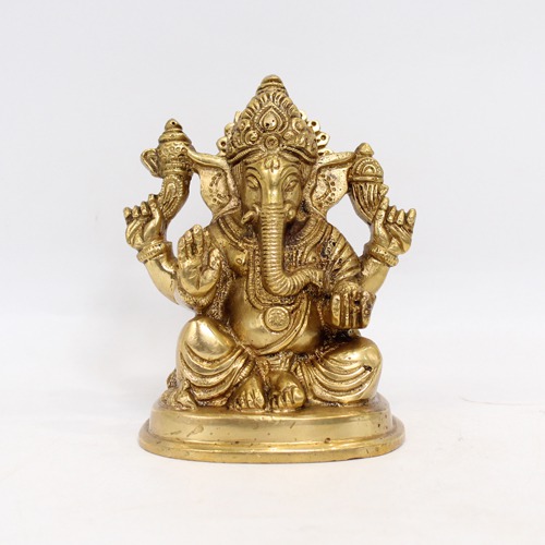 Attractive Brass Ganesha Idol For Home & Office Decor