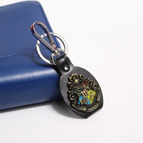 Harry Potter House Crest Metal Leather Keychain and Key ring