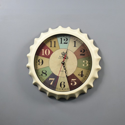 Vintage Bottle Cap Style Wall Clock For Home Decor | Wall Clock