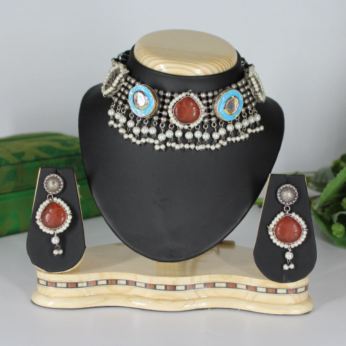 Latest Stylish Traditional Oxidized Silver Necklace Jewellery Set with Blue Kundan Beads, Maroon Bead in the Middle and Earrings for Girls and Women