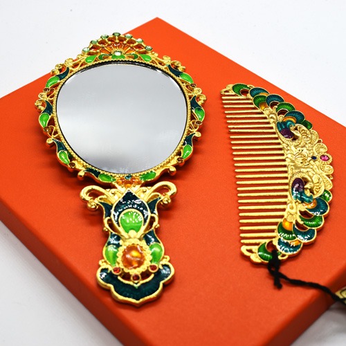 Beautiful Peacock Design Handicraft Metal Hand Mirror and Comb for Girls And Women's | Antique Work Beautiful Comb and Mirror Set for Women and Girls