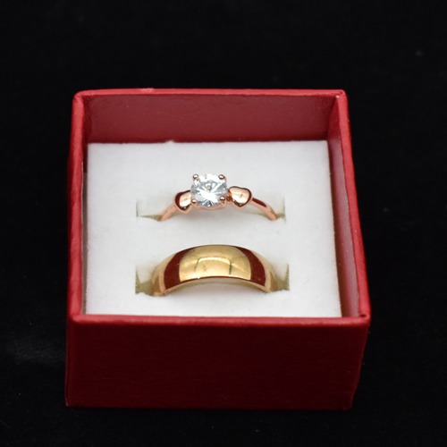 Couple Ring For lovers In Rose Gold and Gold For This valentine Day.