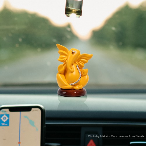 Decorative Yellow Diamond Studs Ganesha Idol For Car Dashboard