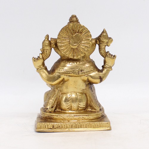 Aesthetic Brass Ganesha Idol For Home Decor and  Pooja Ghar