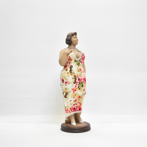 Resin Elegant Fat Lady in Dress Standing Collectable Figurine | Sculpture Resin Desktop Decor
