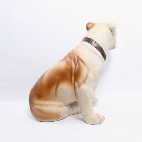 English Bulldog Sitting Showpiece For Home Decor