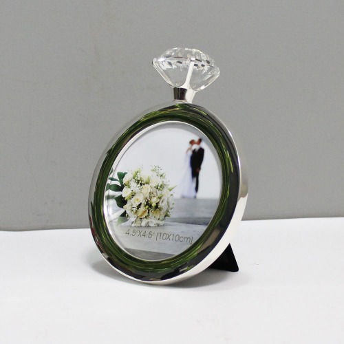 Round Diamond Ring Frame| Metal Photo Frame